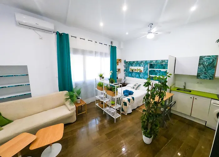 Puerta Palma Estudio * Бадахос